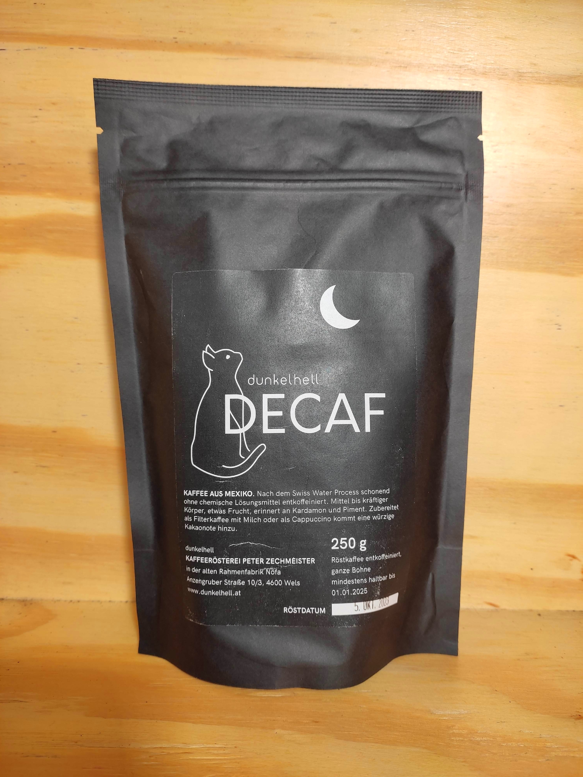 Entkoffeiniert from dunkelhell Kaffeerösterei